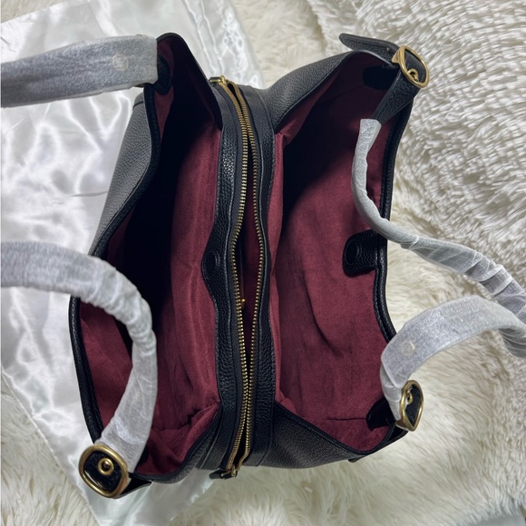 Coach Lori Black Shoulder Bag NWOT Retail $495 Everything Included - Picture 5 of 6